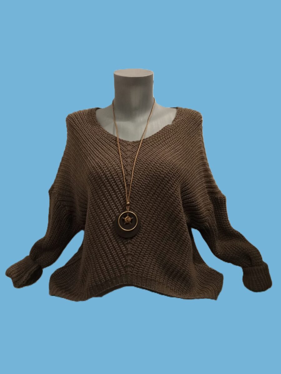 Pull Femme avec collier sautoir