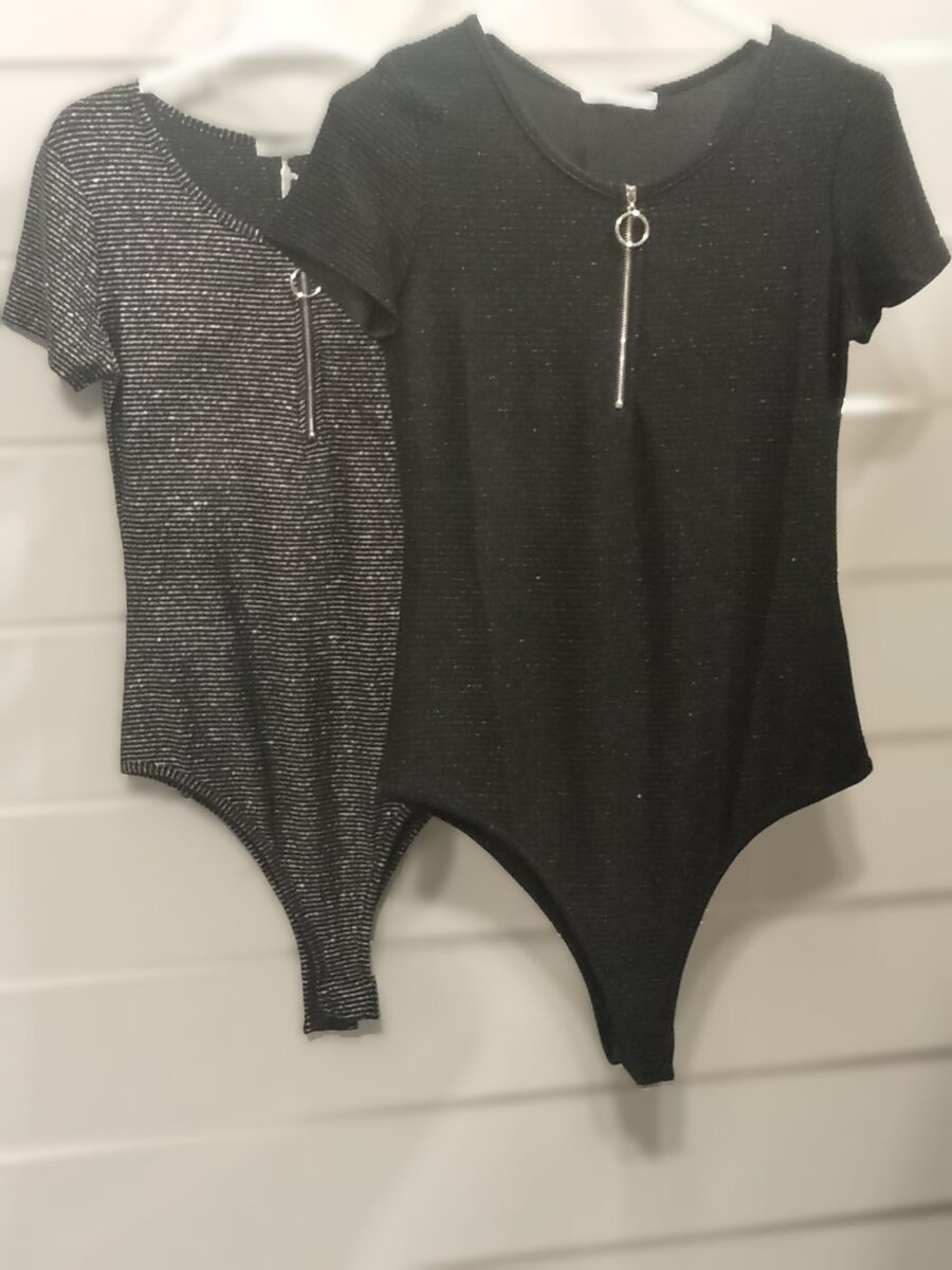 Body t-shirt Femme, manches courtes, col zippé, strass et paillettes