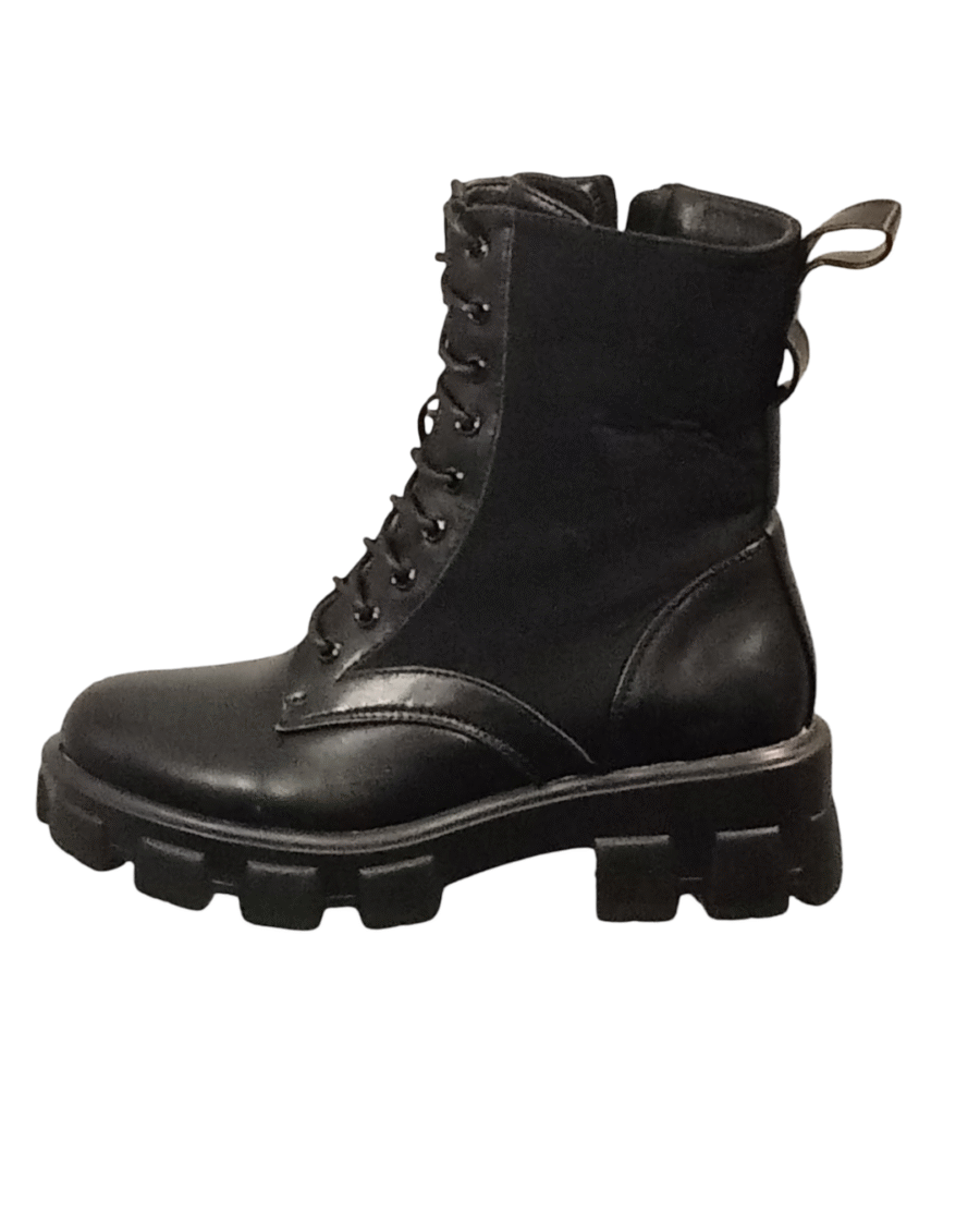 Chaussures Femme, bottines militaires, boots avec porte-monnaie latéral