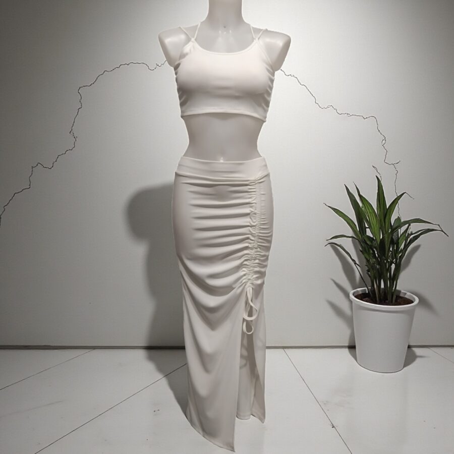 Ensemble 2 pièces, jupe longue et crop top, poitrine rembourrée, sans manches