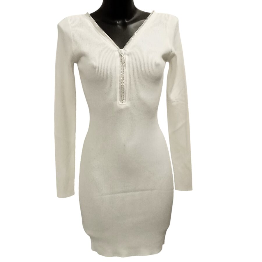 Robe de soirée, robe-pull, coupe moulante, ouverture à zip et strass, blanc