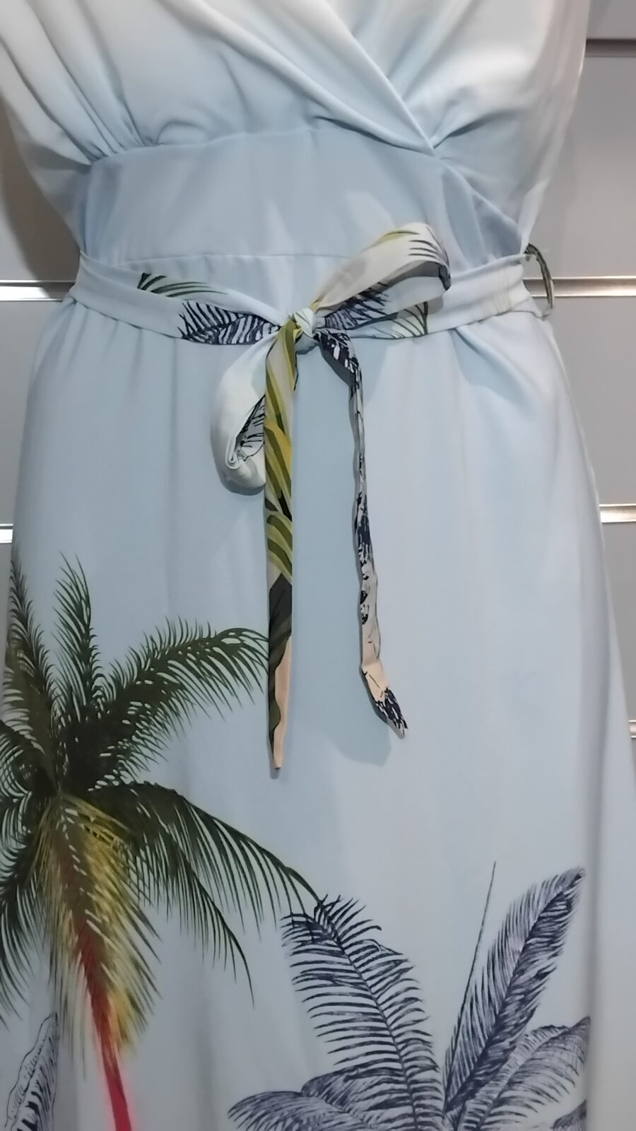 Robe longue, imprimée tropicale, poitrine rembourrée