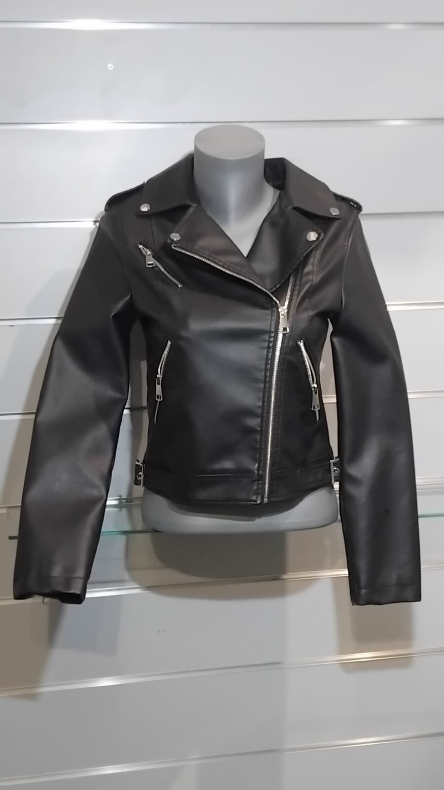 Veste femme, perfecto en cuir synthétique, col à revers, poche poitrine, fermeture à zip