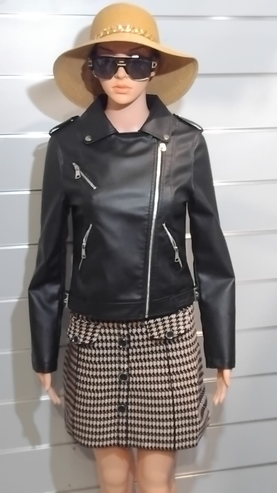 Veste femme, perfecto en cuir synthétique, col à revers, poche poitrine, fermeture à zip