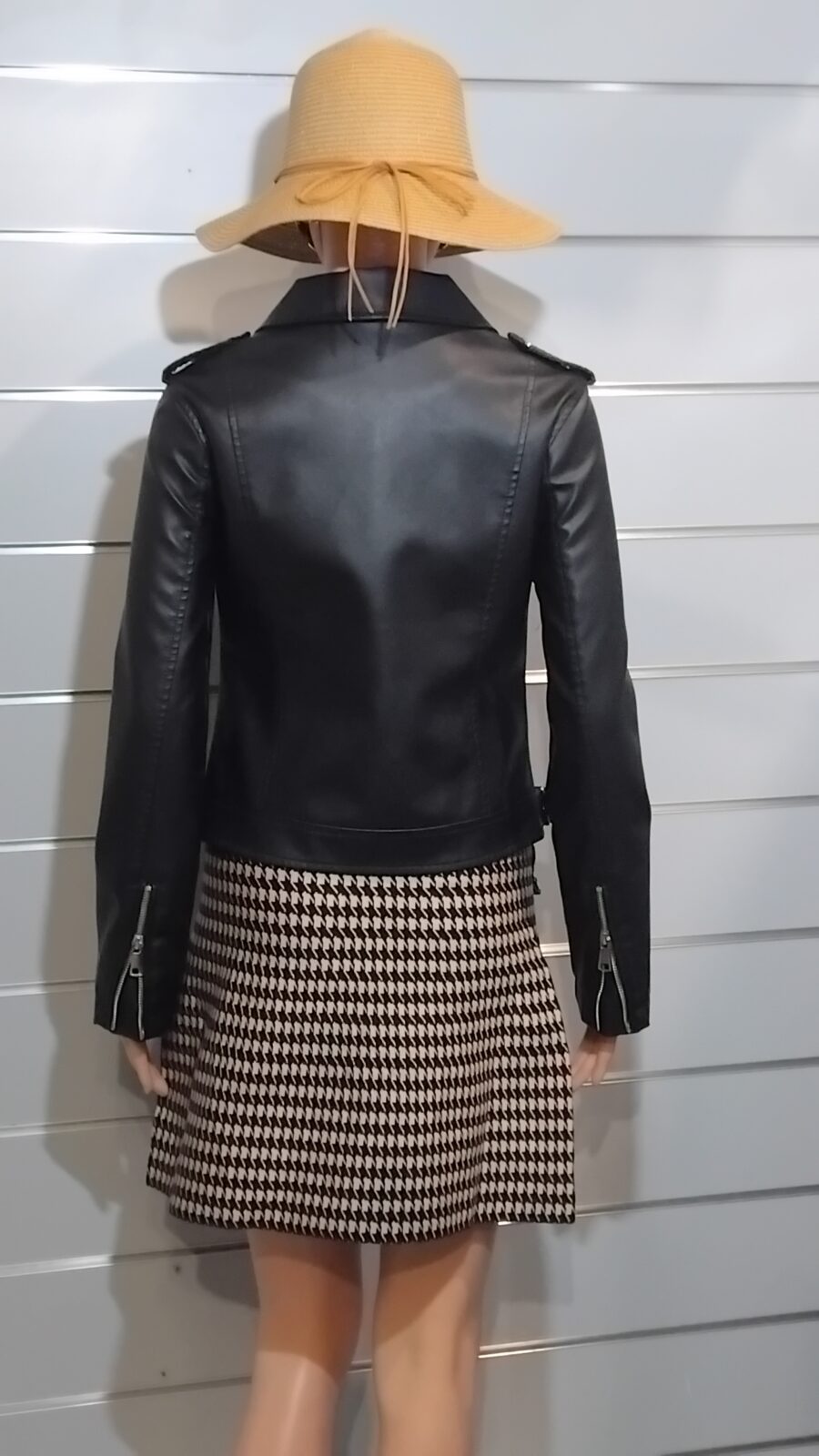 Veste femme, perfecto en cuir synthétique, col à revers, poche poitrine, fermeture à zip