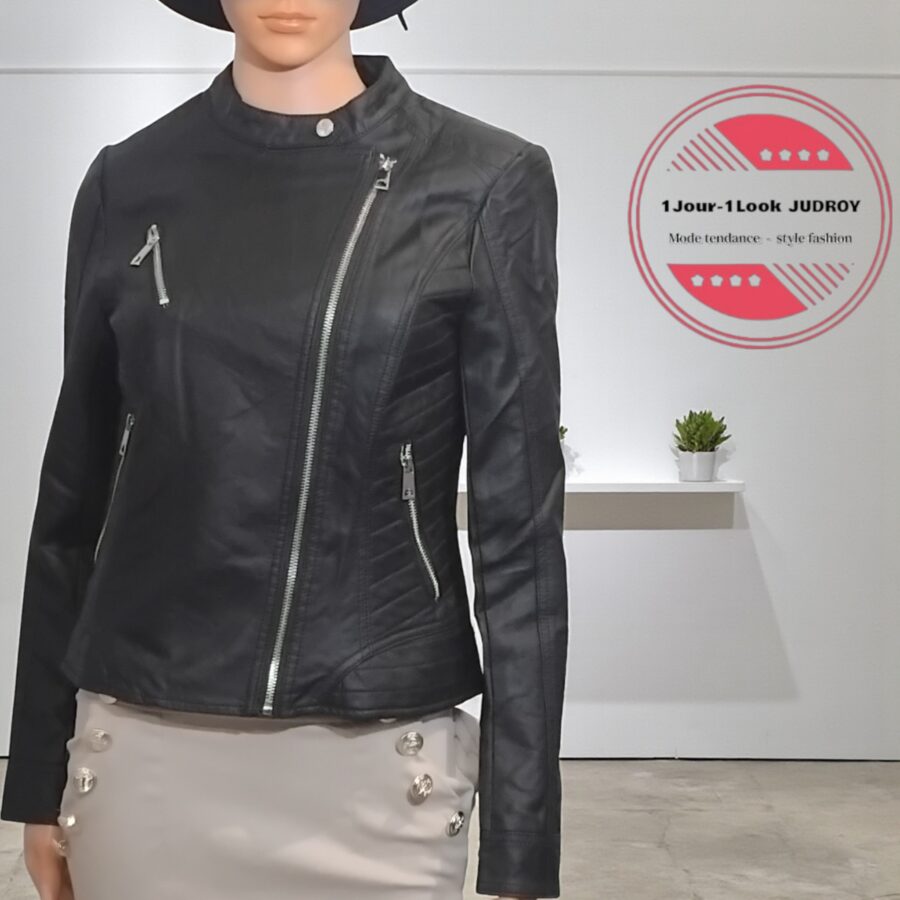 Veste femme, perfecto en cuir synthétique, col à revers, poche poitrine, fermeture à zip – Image 4