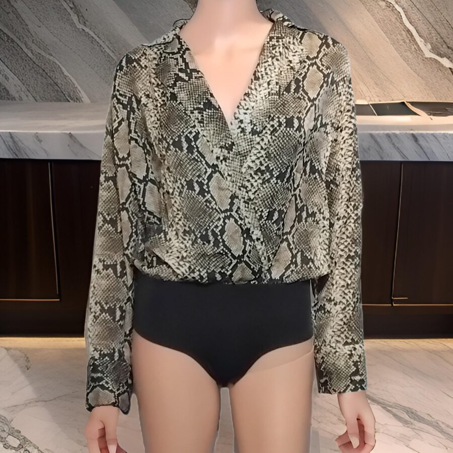 Body chemisier Femme, aspect peau de serpent "snake skin", col blazer, bas noir