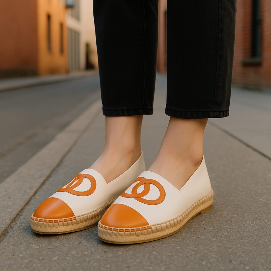 Chaussures Femme, espadrilles simili cuir, logo anneaux, orange