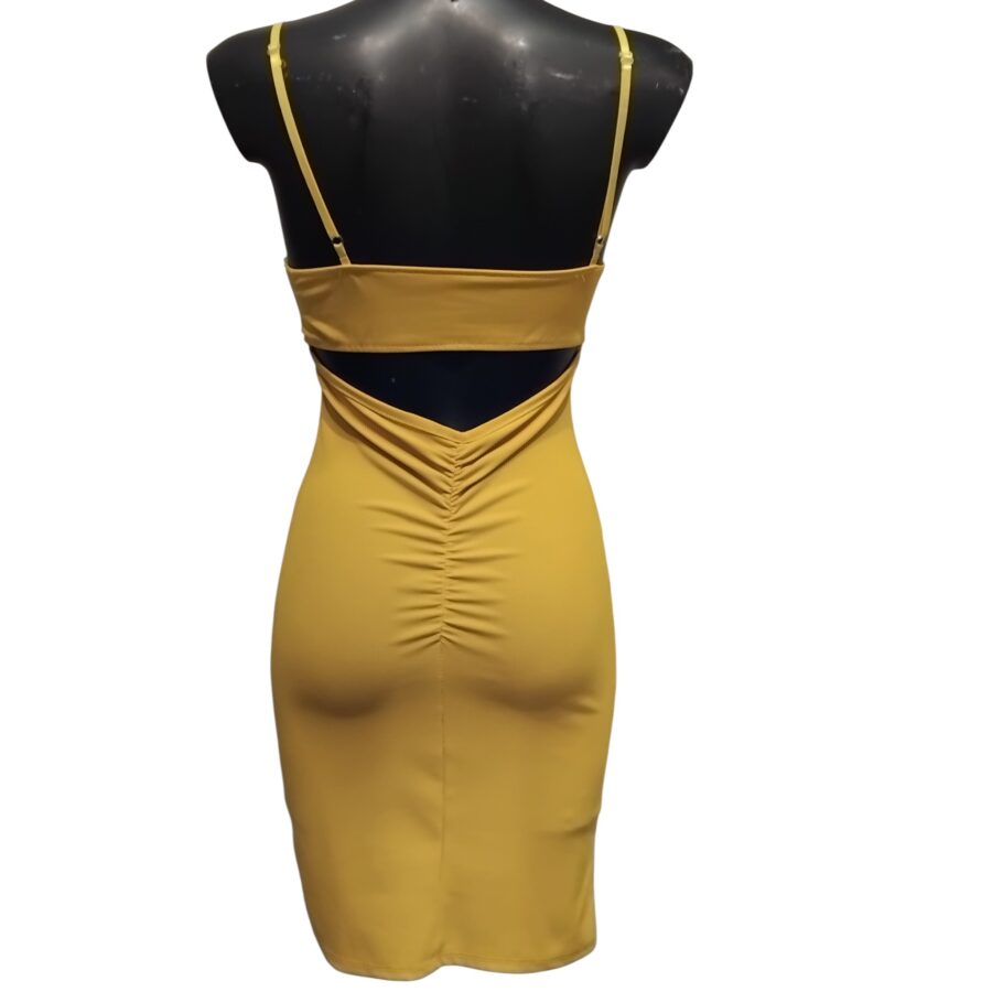 Robe de soirée, robe courte, robe sexy, bijou poitrine, poitrine rembourrée, jaune moutarde