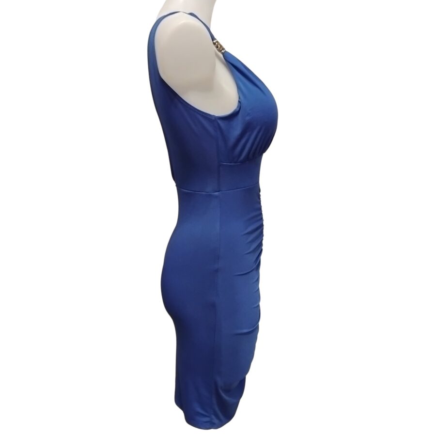Robe de soirée, robe courte, sexy, décolleté plongeant, bijoux aux bretelles, bleu